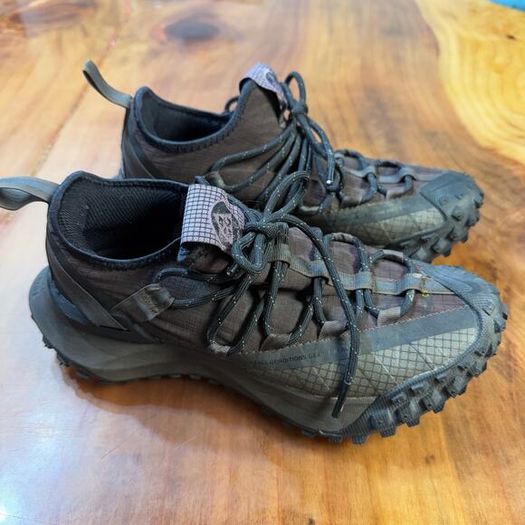 NIKE ACG Women's Shoes 5 DC9045 Hiking React Flyplate - Picture 1 of 9